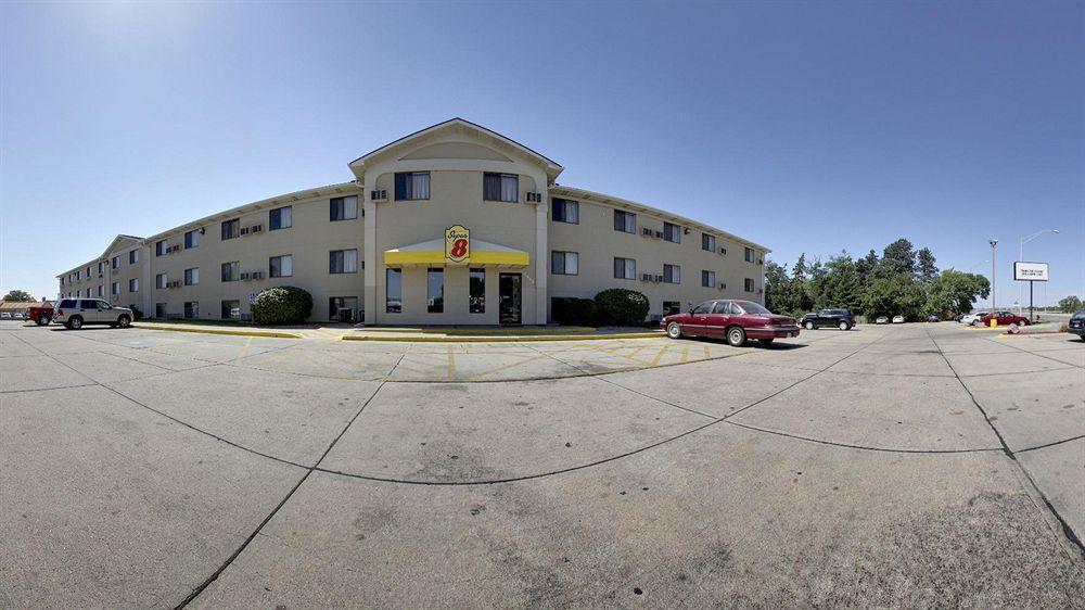 מלון Super 8 By Wyndham Lincoln North מראה חיצוני תמונה